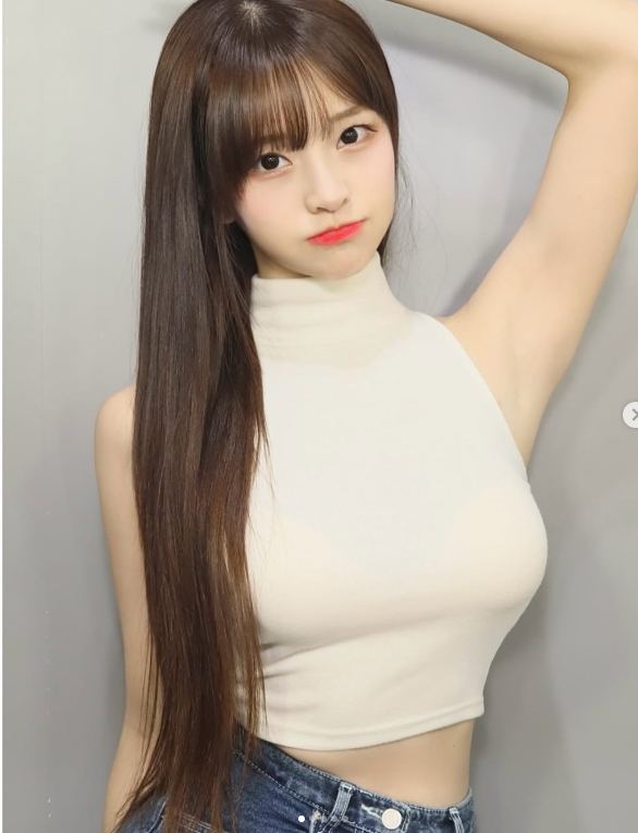 韩版《完蛋美女》演员mj晒照:这上衣真白啊!~