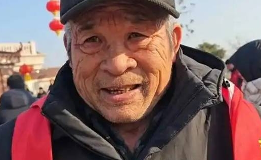 这次喜提一万!曾资助刘强东5毛钱上大学老人发声 大强子有出息了