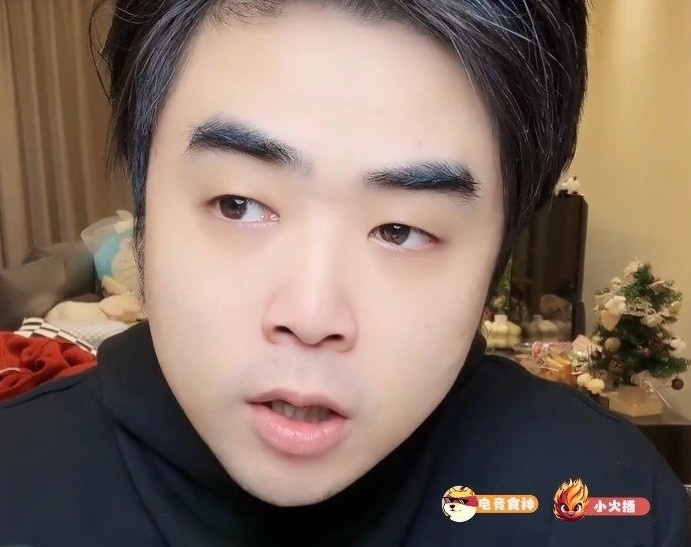 朱开谈RNG击败FPX:为RNG感到高兴,感觉今天最亮眼的是AD!