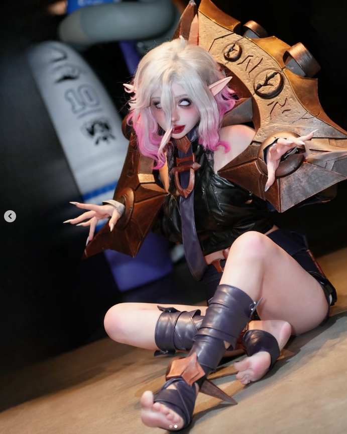 有玉...!韩国美女COS贝蕾亚:狂野辣妹还原度无敌