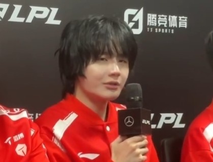 扎心!Crisp:赛前和Tian说可能赶同个航班回家 但现在只有他坐上