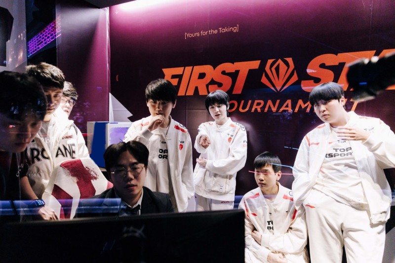 理性讨论,从TES的表现来看,吧友们觉得TES先锋赛的最终战绩会是?