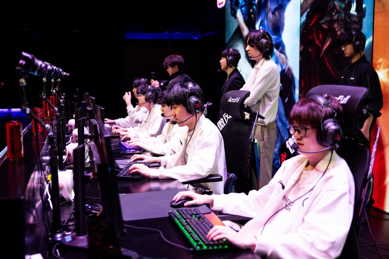 五位老艺术家的从容!全胜晋级登峰组,如何评价iG第二赛段目前表现?