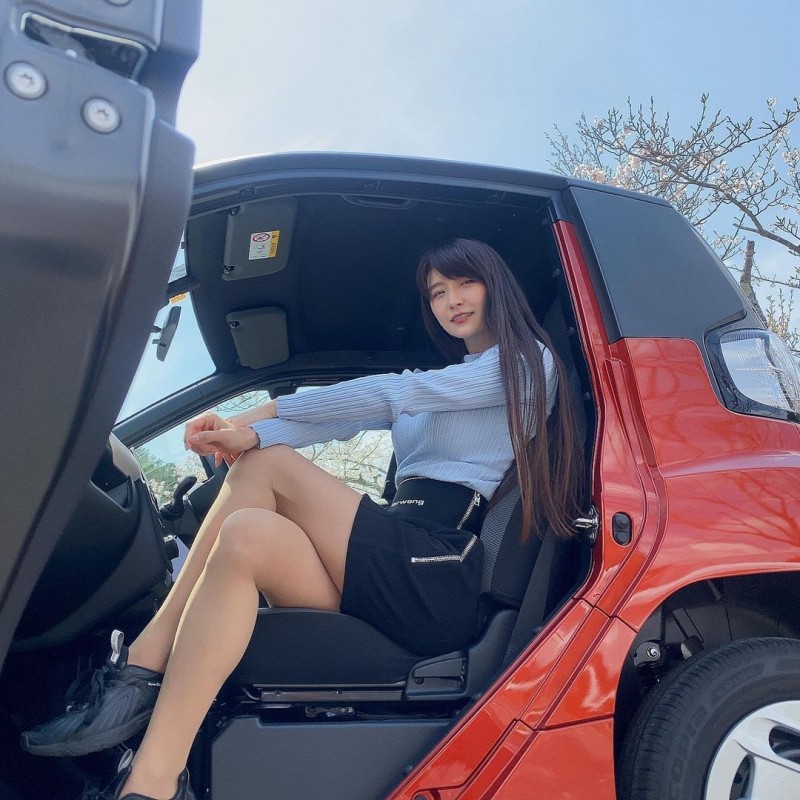 大卡车驾驶「あいみ」亲自开巴士载粉丝老司机们这次真的得上车了！