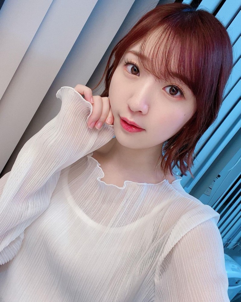 【喵妹】气质型声优「丰田萌绘」身材意外超有料 画面极养眼