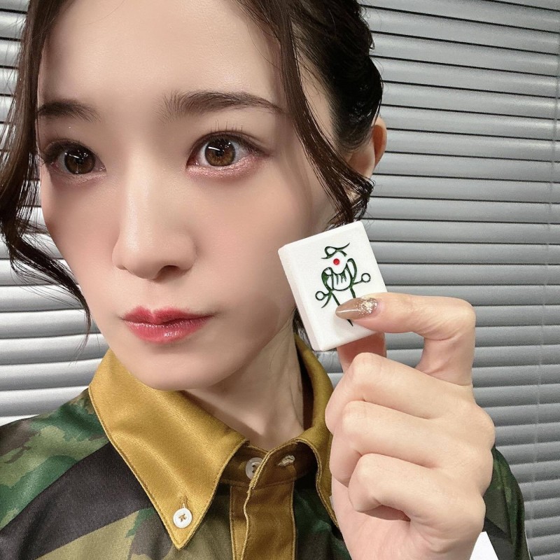 【深夜女孩】偶像退团去打牌 「中田花奈」成职业雀士并麻雀馆主