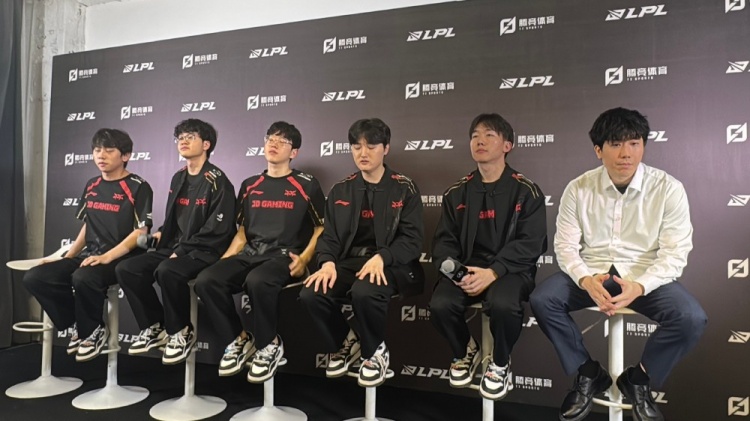 时间不多了啊！Peyz：队伍确实存在一些比较可惜的部分