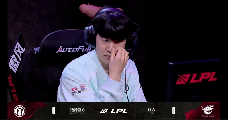 iG股东更博:ig选择弹幕最多的打法 可以称之为弹幕流 是最新的一种战术