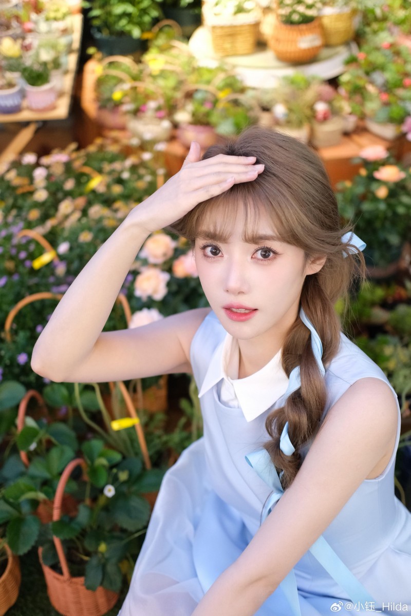 小钰晒照:你好 这是乖乖小蓝🐟 今天好快的下班!