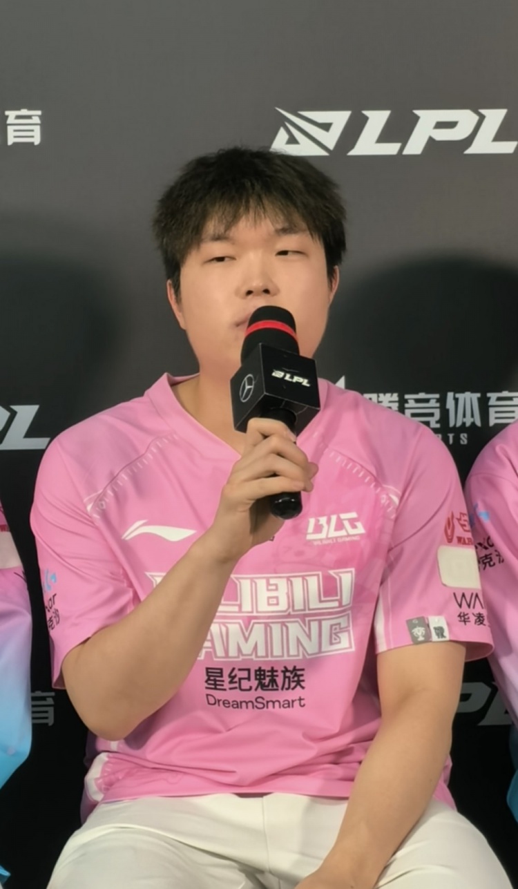 赢了前二总该得到认可了吧!Bin:赢下AL对我们提升自信很有帮助