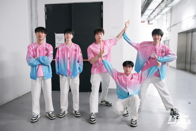 再度扬帆起航！你觉得目前这支BLG的上限在哪里？