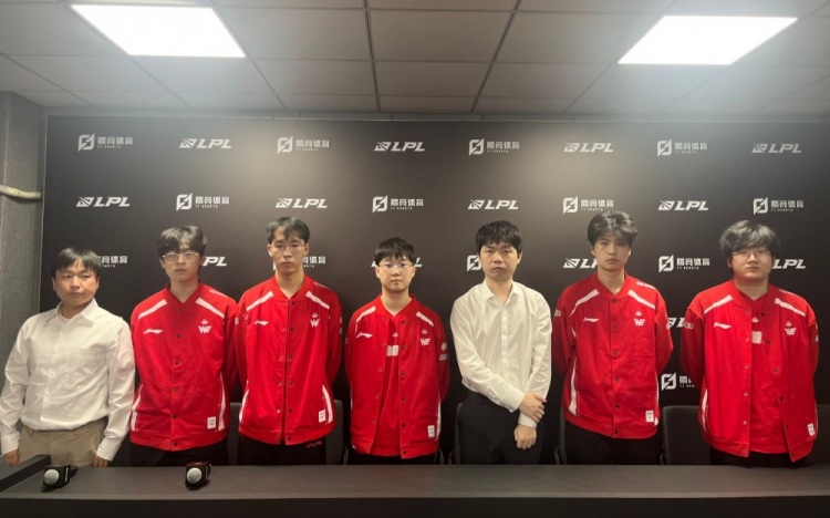 WE赛后群访 Cube：希望不要被连败影响 我们还是蛮有机会的