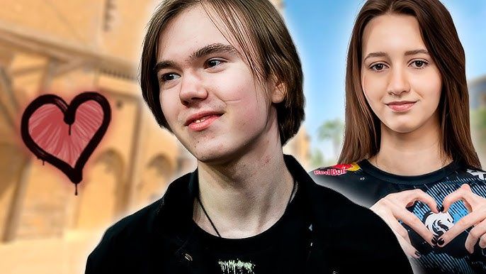 女人影响你瞄准的速度？donk坠入爱河！和女友在steam主页宣誓主权