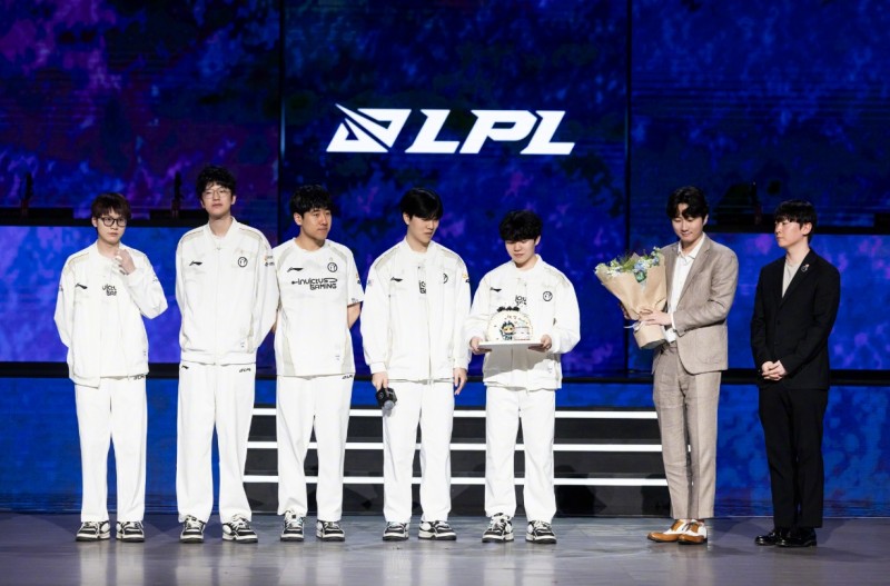 iG季后赛首轮对阵BLG并非下下签！常规赛iG与前四队伍，仅对阵AL时一局未胜！