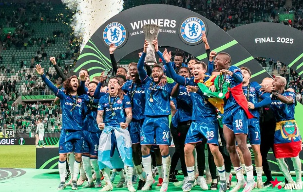 迈博体育 桑乔建功帕尔默2助 切尔西4-1贝蒂斯夺冠