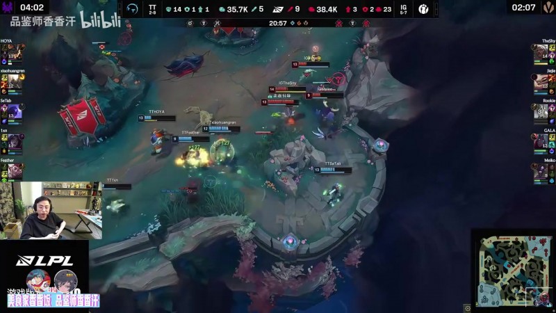 众主播观看Theshy五杀 姿态：这就是TheShy！云淡风轻的男人！