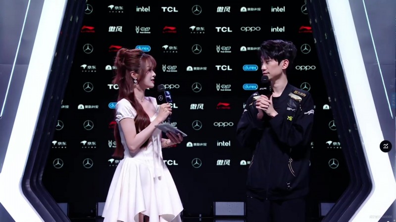 忍住了！赛后采访Doinb：接下来我们将一步一个脚印🤣 放心 不会说那个的