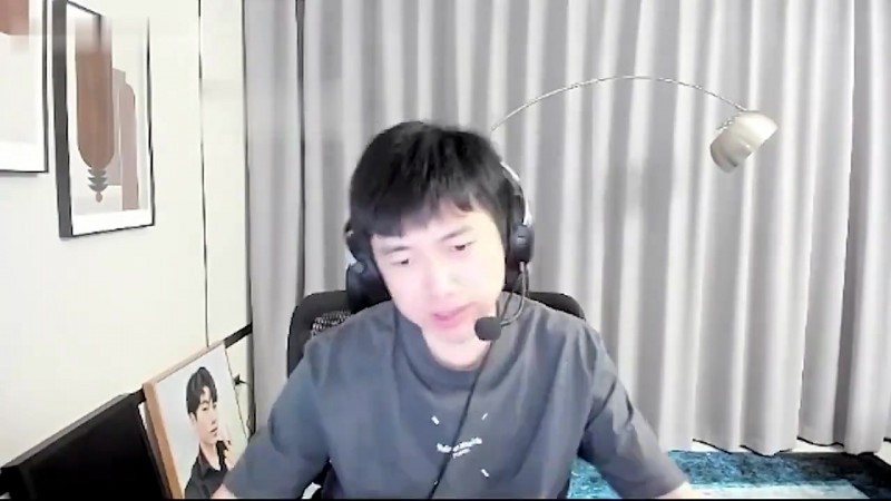 Xinyi：老头杯不参加了，这几届有谁吃到白流量啊？