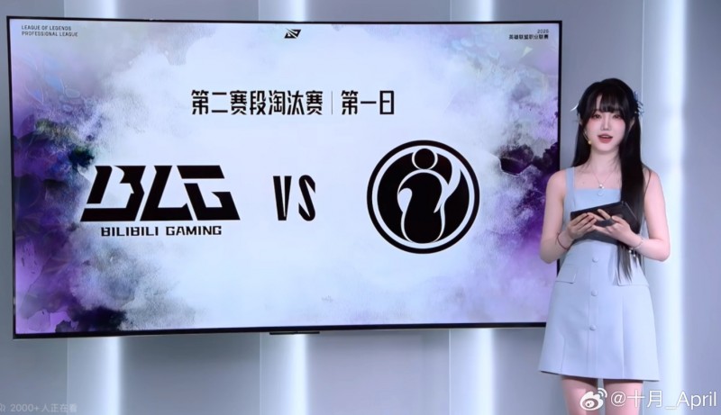 主持十月晒照：假期第一天 快活赛神仙 精彩就现在 来看淘汰赛