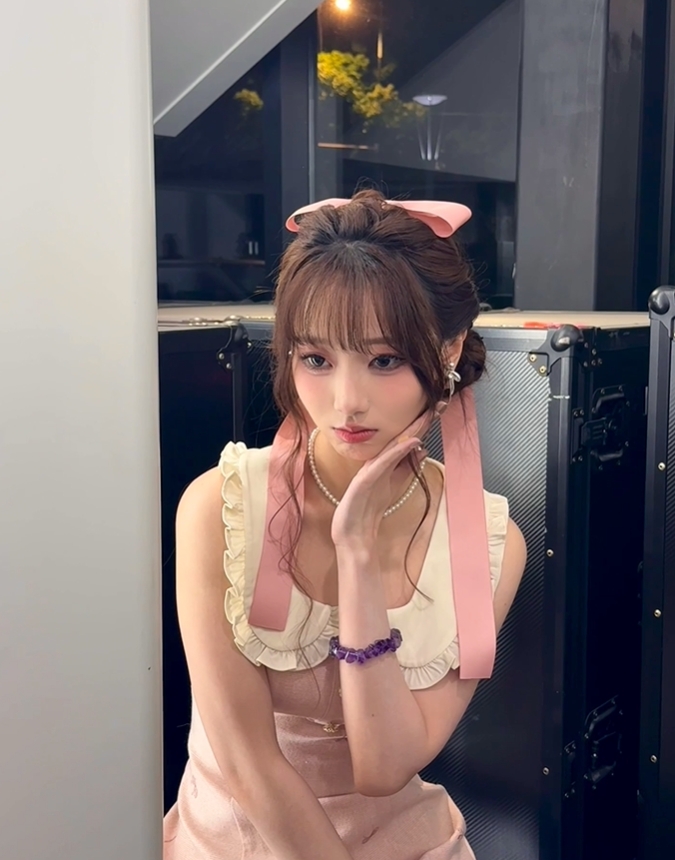 主持阿芙晒照：大朋友小朋友们六一儿童节快乐