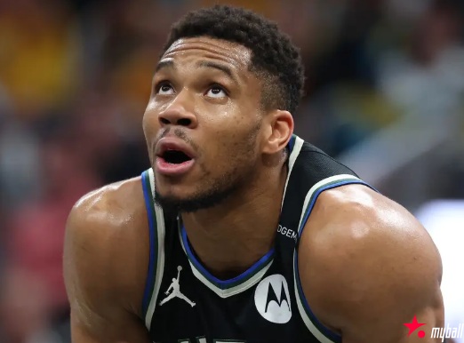 大发体育-曝字母哥已无意提出交易申请 打算继续留雄鹿,大发助力你的致富之路!