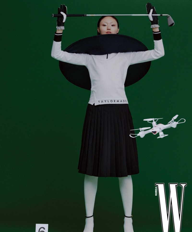 W Korea January 2023💛🖤💐