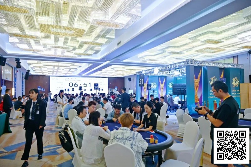 【EV扑克】泡沫破裂112人奖励圈大门敞开！潘宇文166.5万记分领衔52人晋级第三轮