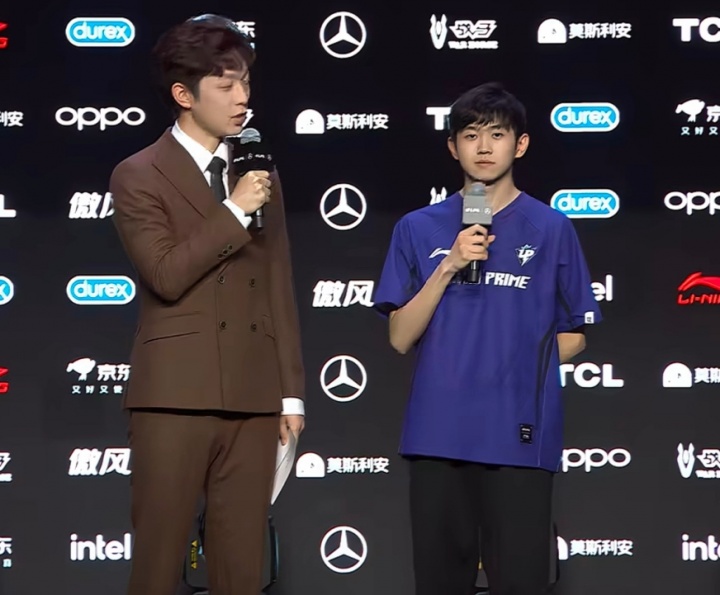 周宸宇:真希望LPL(粉丝)有些话就请三思两句,无论是对新人还是老将们