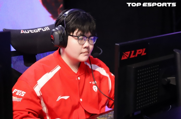 369赛后更博：今天赢下来很开心 最近天气不稳定 大家注意防暑