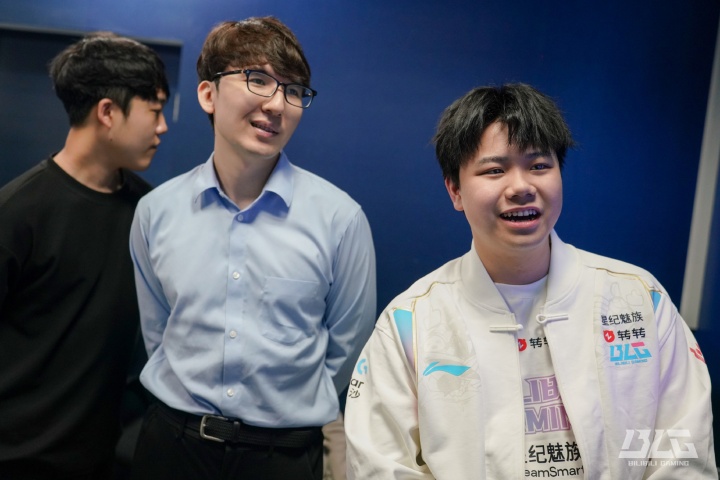 🍉BLG打野Shadow被怀疑双国籍遭举报:回复称选手为意大利国籍,自动丧失中国国籍