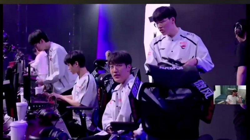 Cryin：AL太吃野辅前期的联动了 Kael不能玩软辅 73开的BP