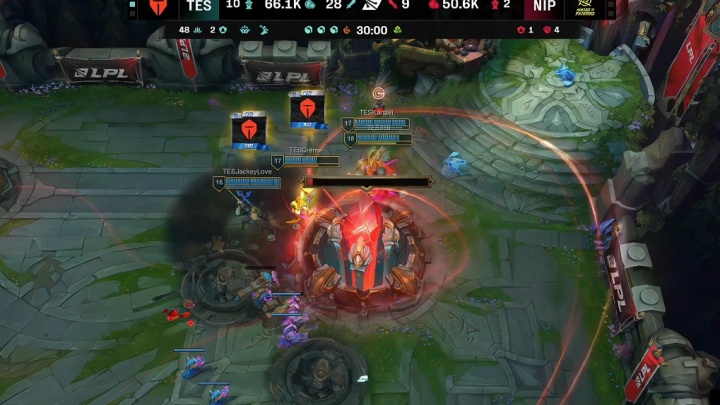 罚款！NIP比赛点投降？📹️细节回看TES推家时刻：其实为乌龙的OB BUG