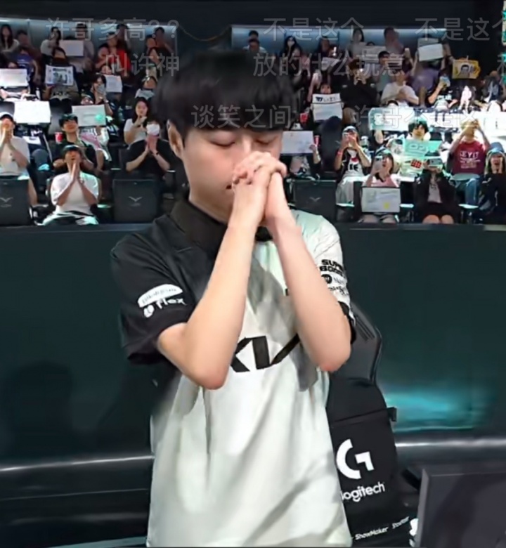 小许的祈祷！战胜BFX许哥最后镜头祈祷明日取胜 此后拉全队一起祈祷
