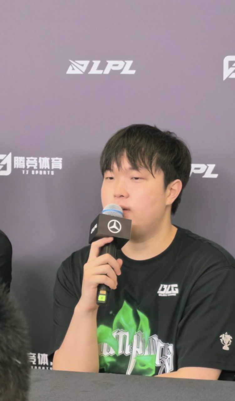 对兄弟的信任！Bin：T1先赢我们LPL四号种子再说