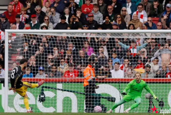 大发体育-英格兰名宿:曼联应该换掉阿莫林 索斯盖特是完美,大发助力你的致富之路!