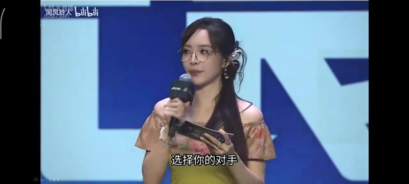 Rooike谈季后赛选择EDG：听教练的 上次也三比零拿下了