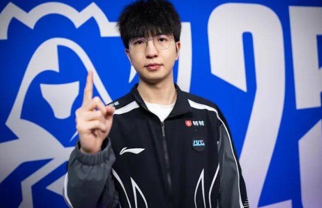 Elk采访：对自己表现不满意，原本想2-2打T1的，队伍状态没达到100%