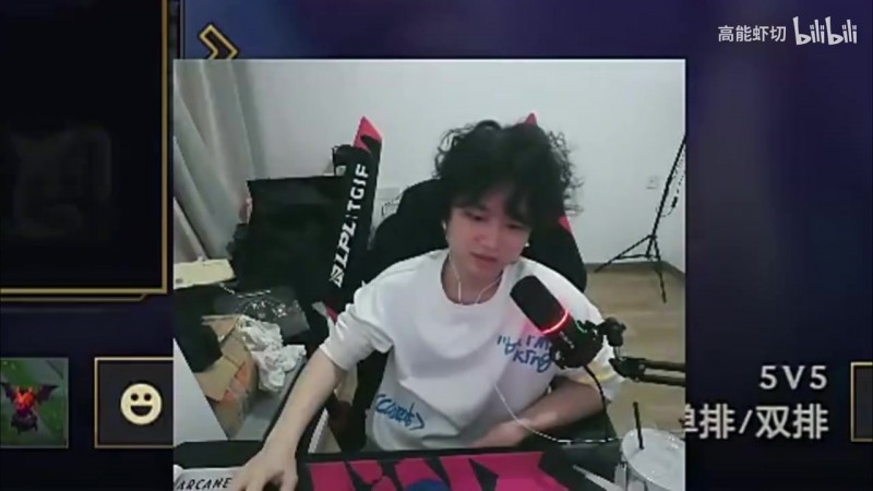 焕烽：IG能赢T1 一群串子带shy哥节奏 就这环境谁还想打职业！