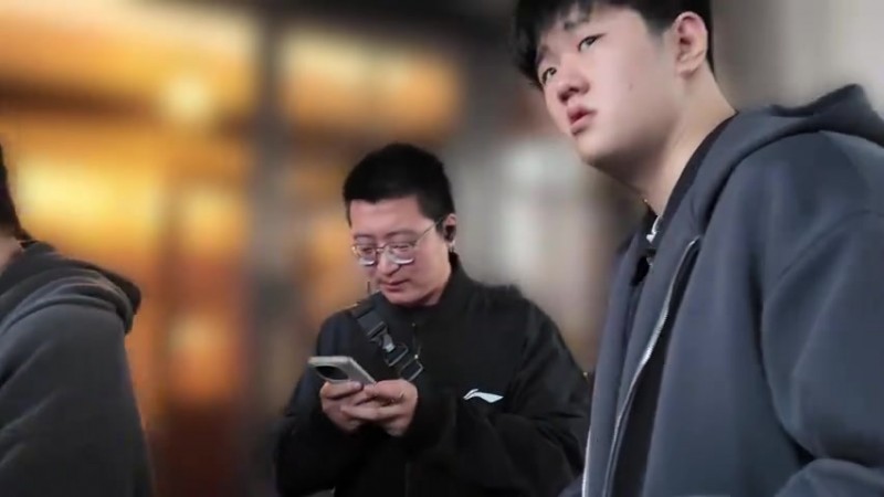 TES分享选手生活花絮：昨天的拍摄抖一抖