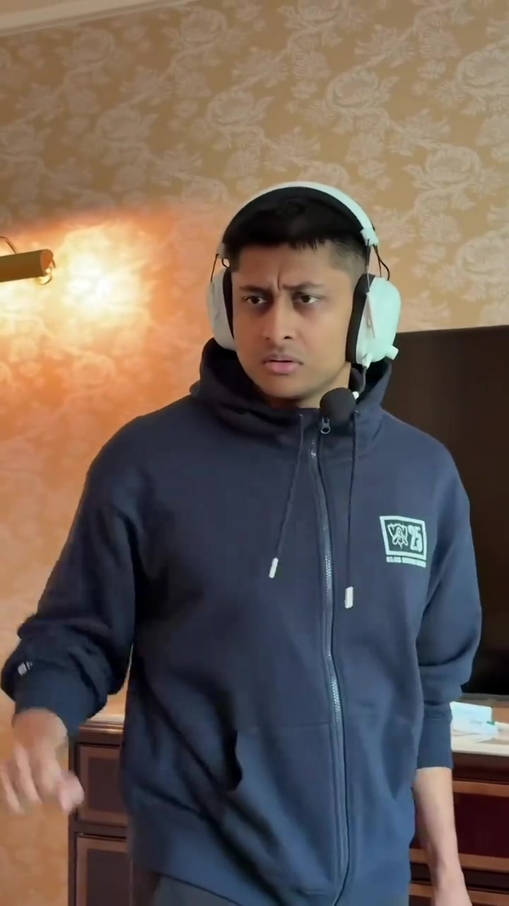 Dhokla发布模仿《英雄本色》名场面：我失去的东西一定要拿回来