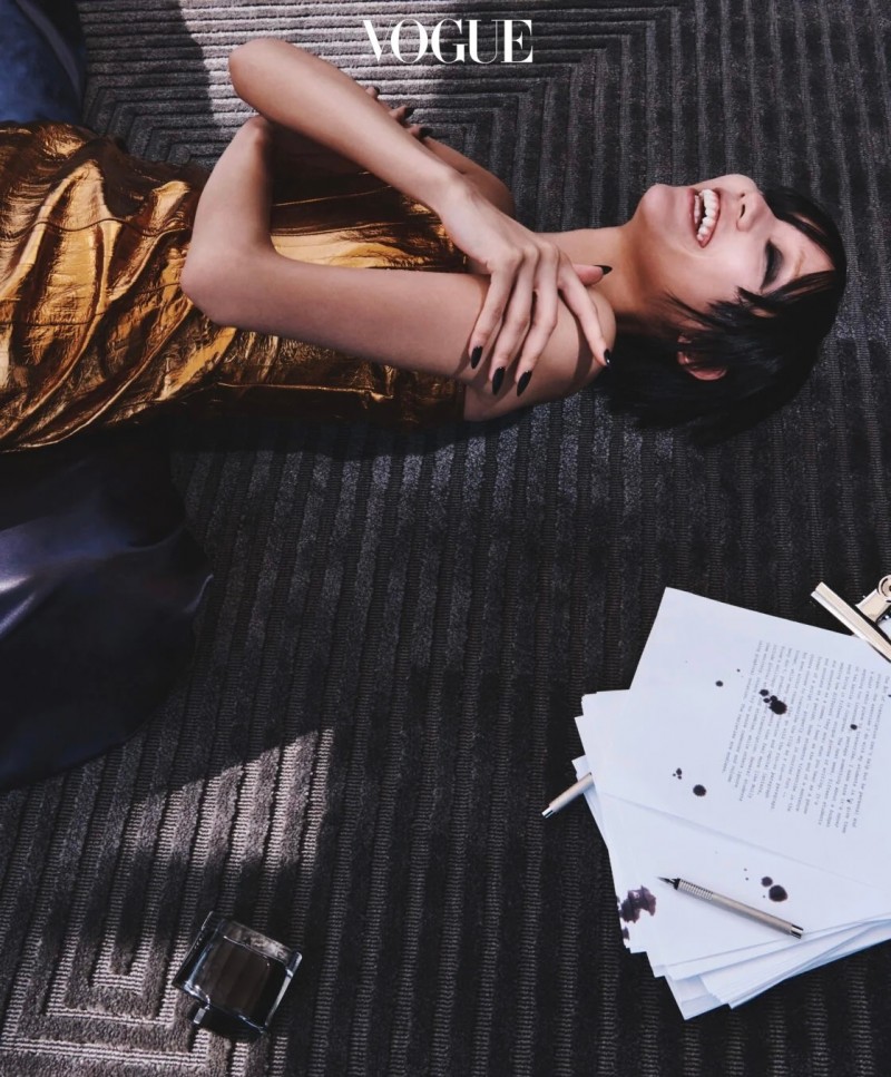 Vogue Korea June 2023，菲拉格慕专题画报💛🖤🔥👝