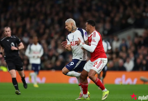 大发体育-英超约克雷斯双响阿森纳4-1热刺5分领跑,大发助力你的致富之路!