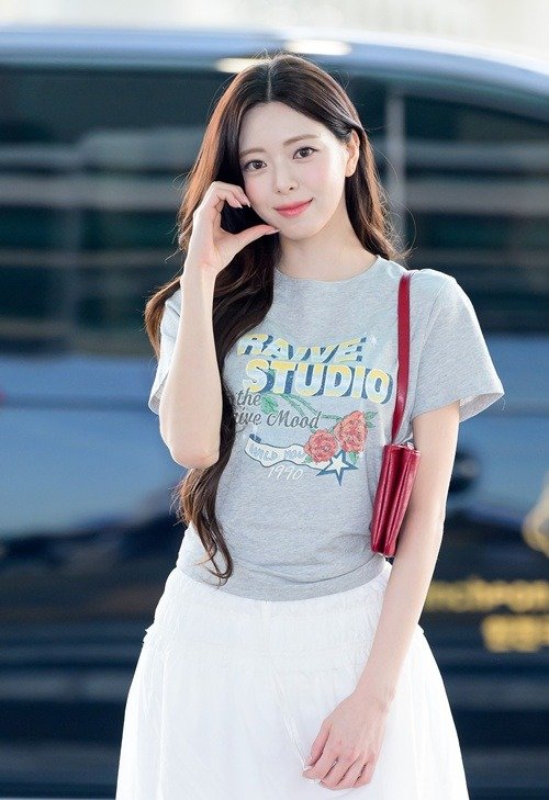 ITZY 有娜因高烧住院,将缺席粉丝签名会